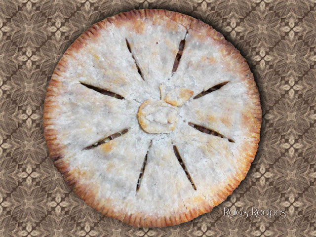 Honey Apple Pie by RaiasRecipes