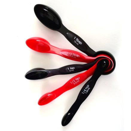 magnetic measuring spoons cupped together